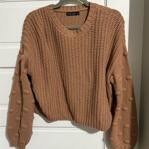 moon & madison cropped Textured Knit Sweater in Brown